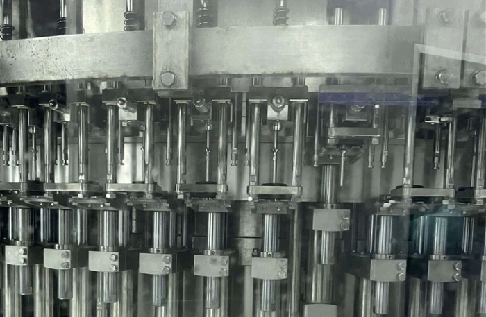 Mesin fillling Full Automatic Water demark central sales sebagai supplier indonesia
